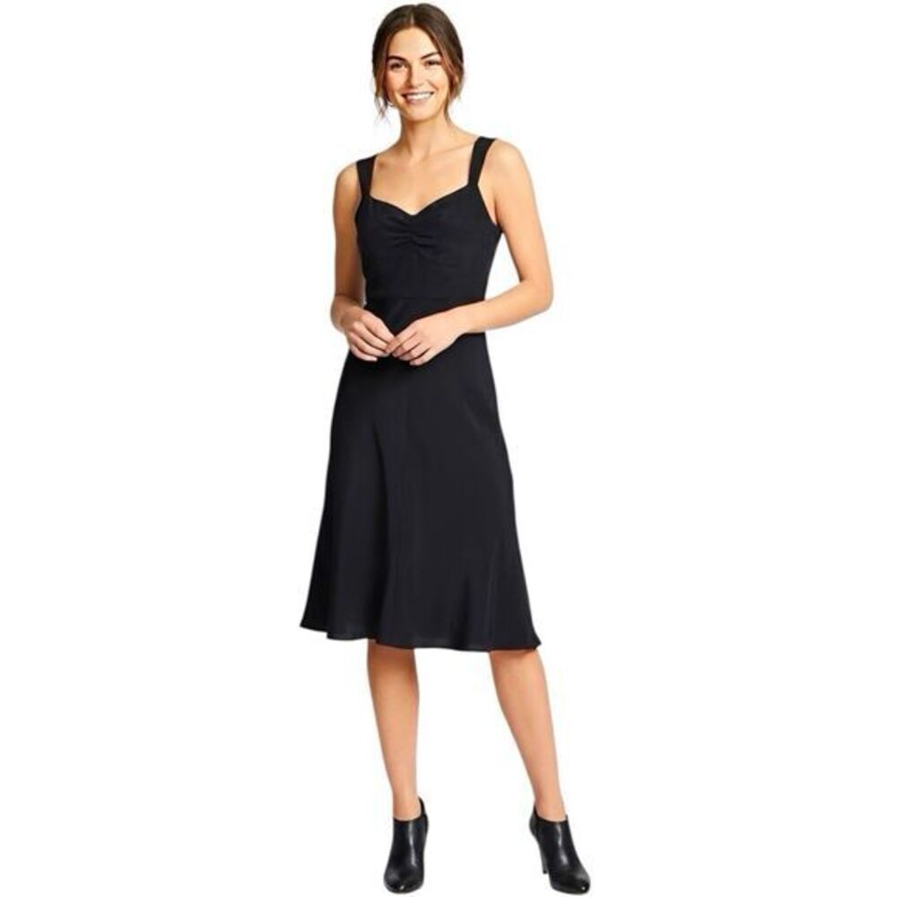 Banana Republic Dress Sz 0 Silk Black Cocktail Wedding Evening Festival Glamour